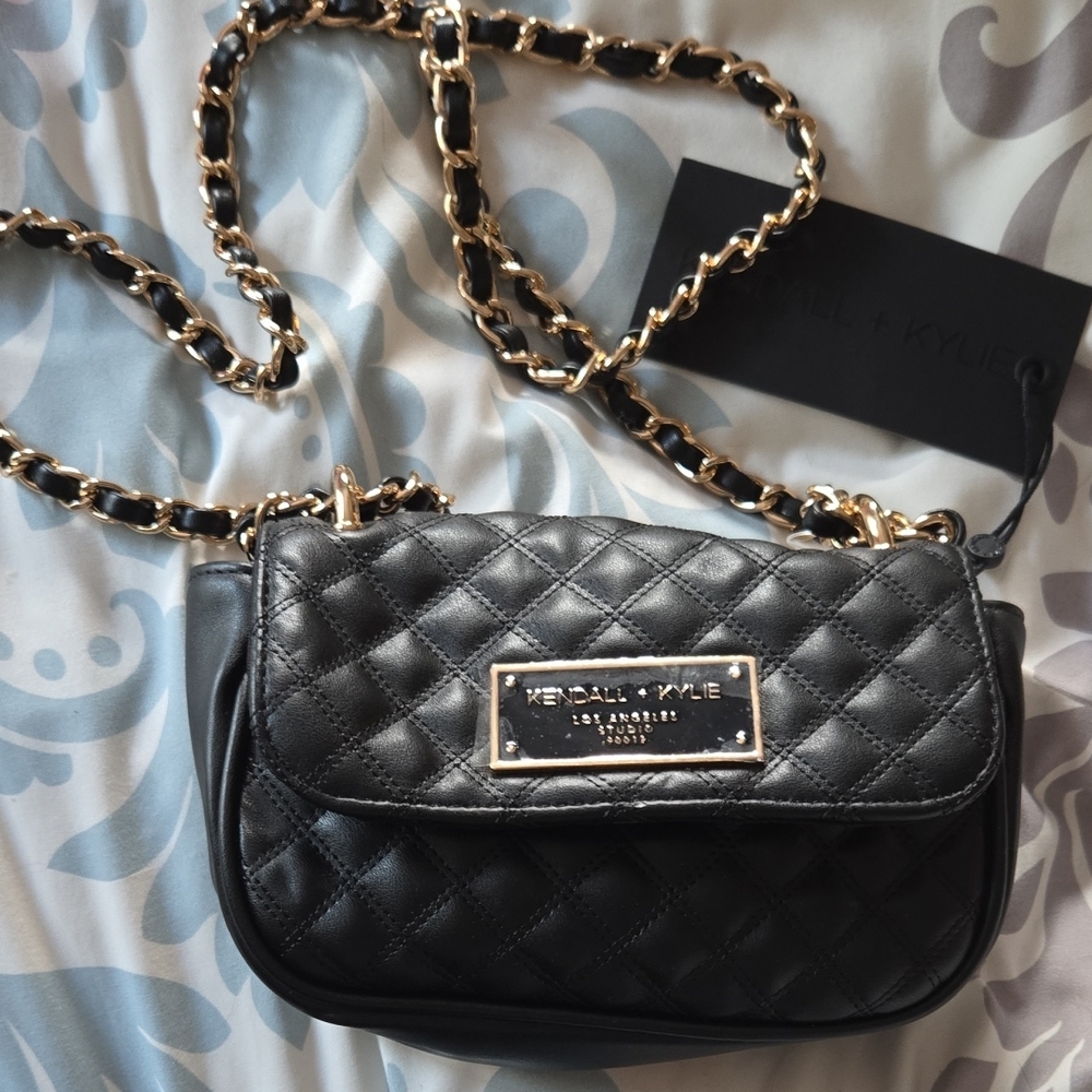 Kendall & Kylie Black Quilted Chain Crossbody Bag